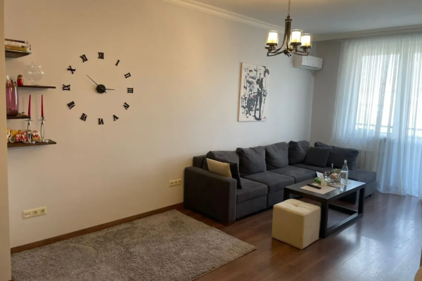 Նաիրի Զարյան փողոց