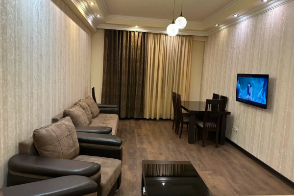 Եկմալյան փողոց