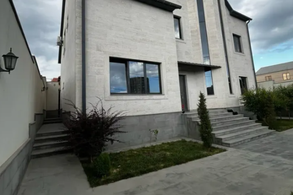 Մելքումով  փողոց