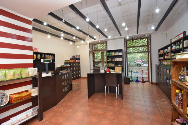 Կորյուն Փողոց