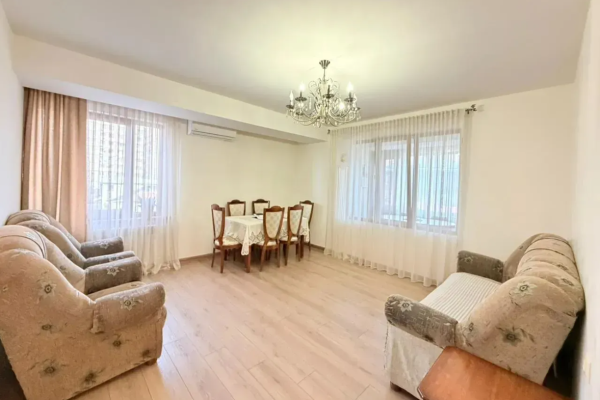 Զորավար Անդրանիկ Փողոց