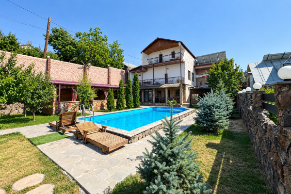 Ձորաղբյուր