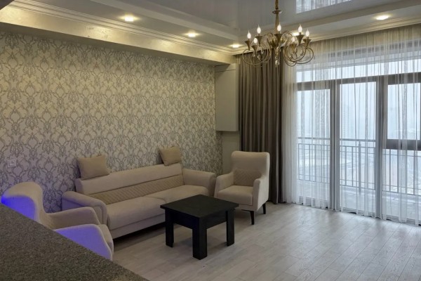 Աջափնյակ, Հալաբյան փողոց