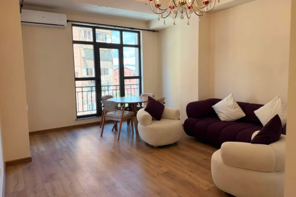 Բյուրեղ բնակելի համալիր