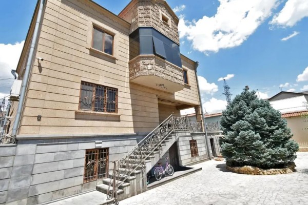 Հաղթանակ թաղամաս